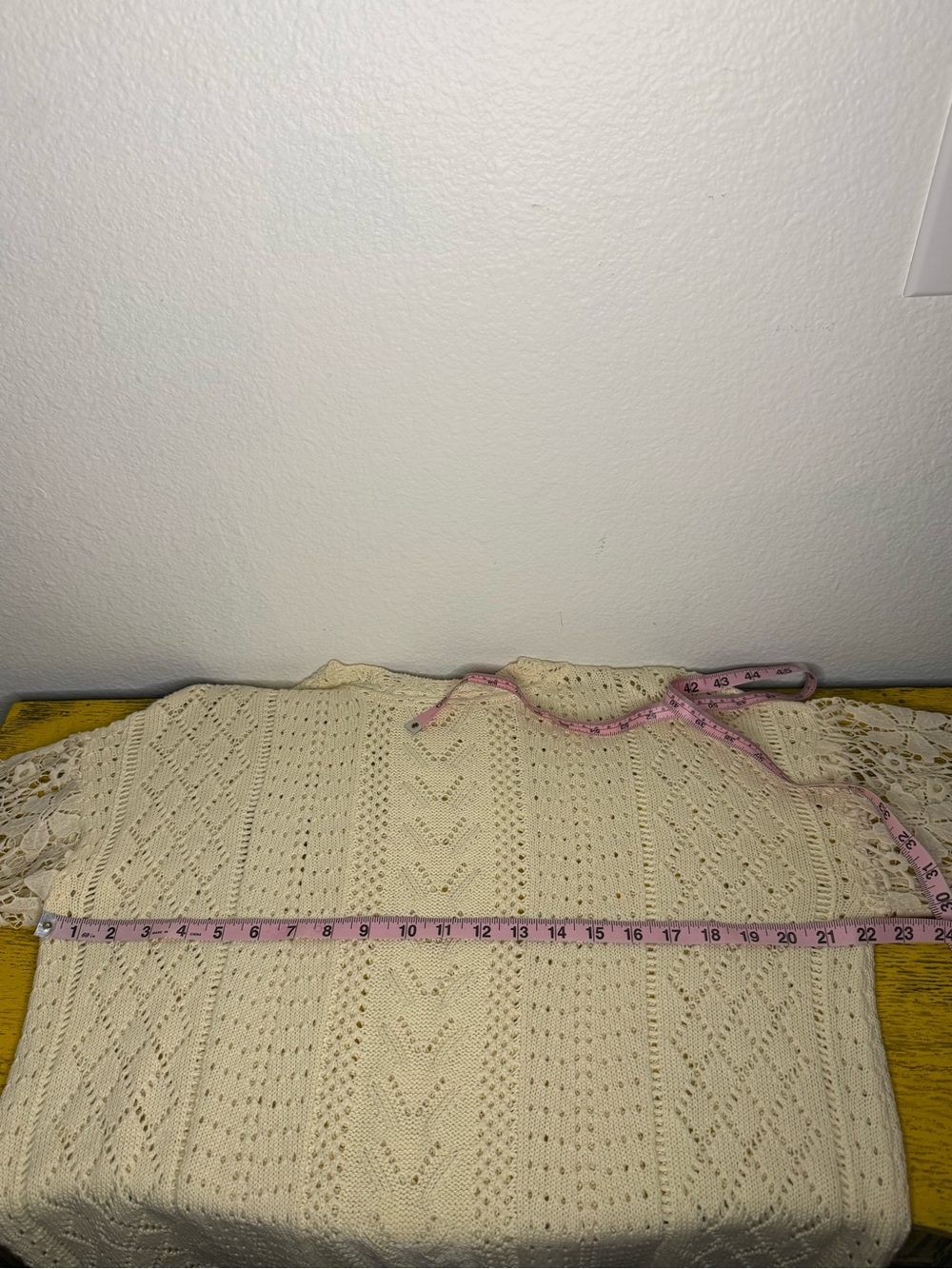 Davi & Dani Ivory Crochet Open Knit Lace Sleeve Boho Sweater Women’s Size Medium - Picture 8 of 9